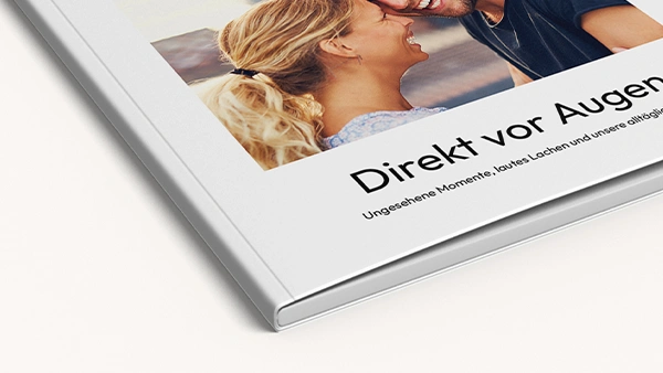 Softcover-Fotobuch — Detailaufnahme der Bindungskante